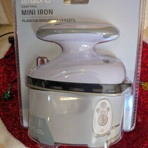 Mini Crafting Iron NEW In Package